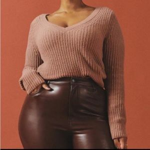 Abercrombie & Fitch Soft AF Cropped Sweater | Size M